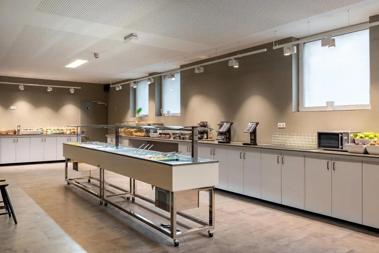 A&O Muenchen Laim Hotel 2*, Munich