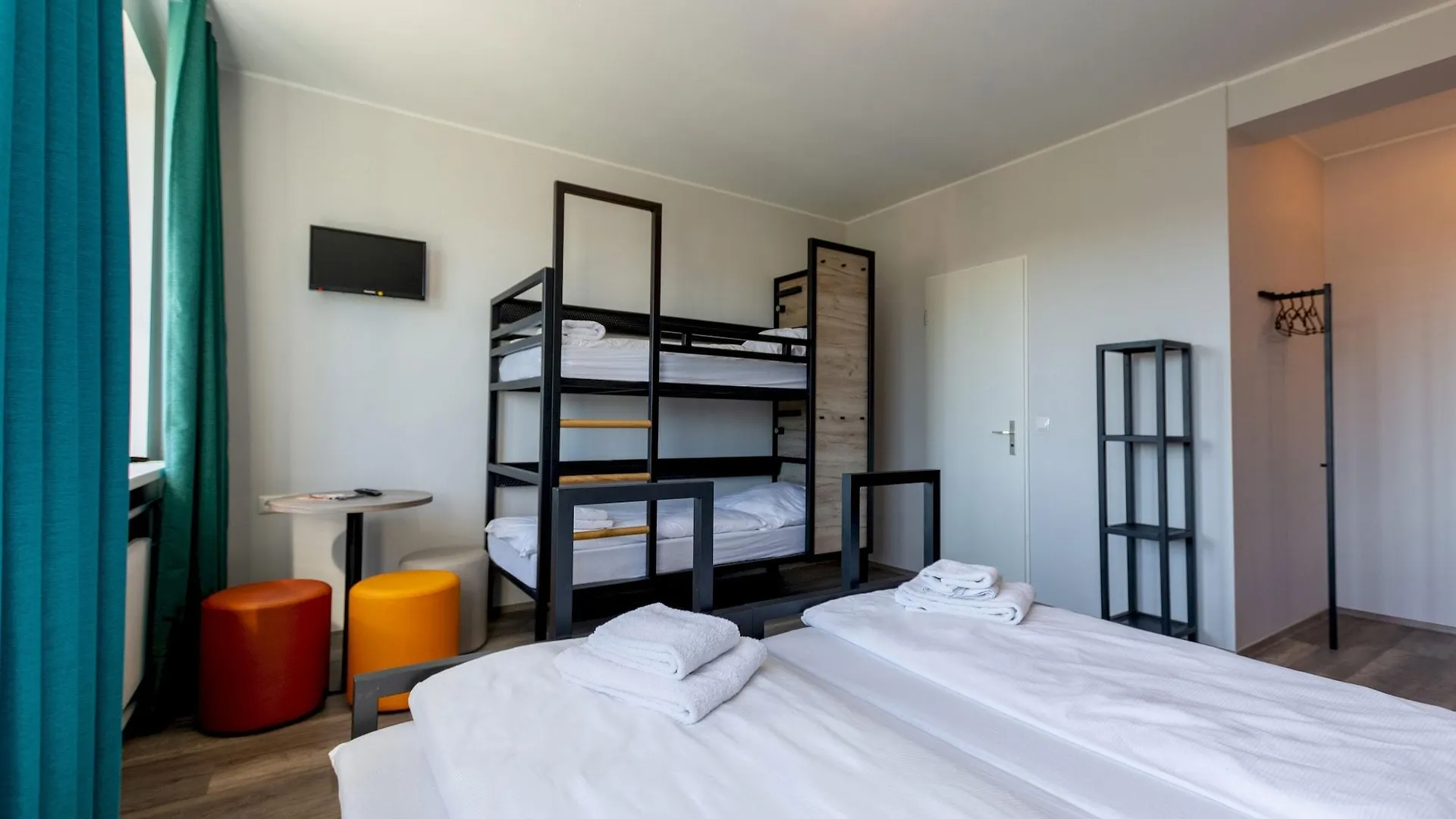 Hotel A&O Muenchen Laim