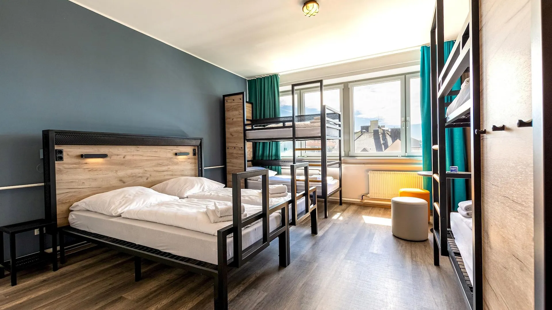 Hotel A&O Muenchen Laim